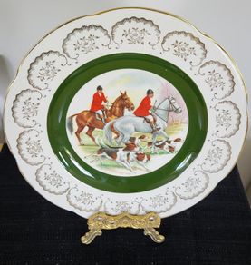 Collectable Ascot Service Plate, Hunting scene