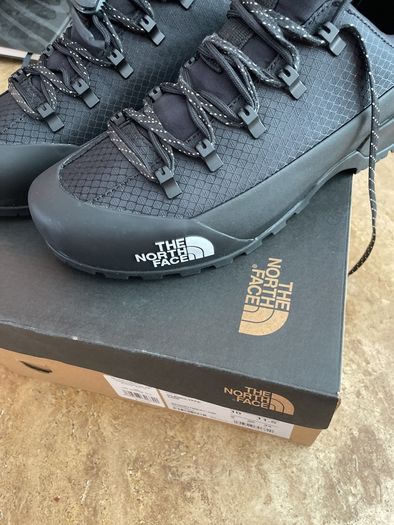 northface shoes size 9