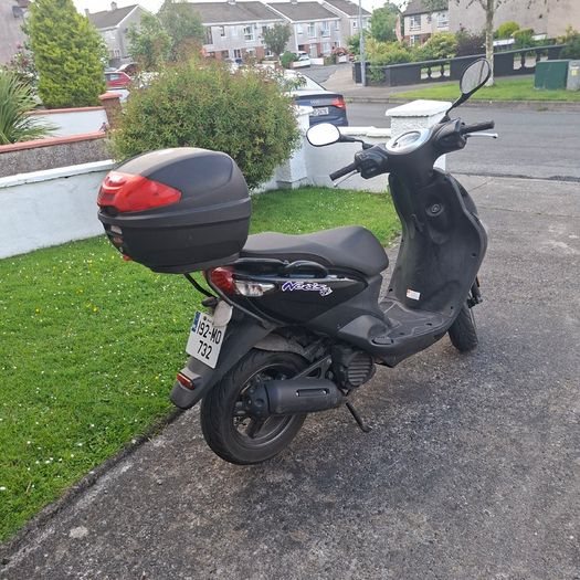 Yamaha Neo"s4 Moped