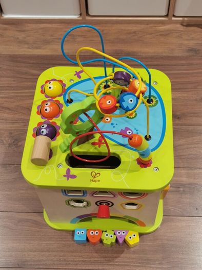 Hape Activity Table