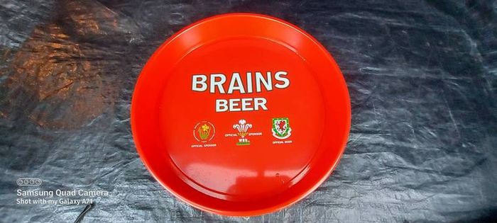 brains brewery's Welsh beer/drinks tray, mint condition,,price includes post includes to anywhere in Ireland thank you.