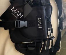 NWT Boohoo Man Bumbag