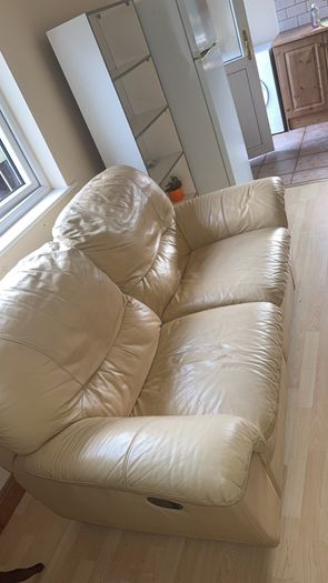 2 seater couch with recliner
