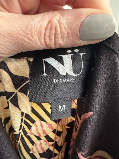Floral print top from Nu