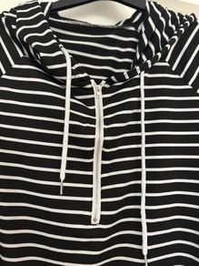 Shein hooded T-shirt