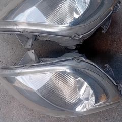 Renault Traffic headlights