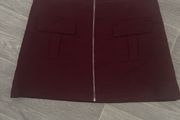 womans skirt