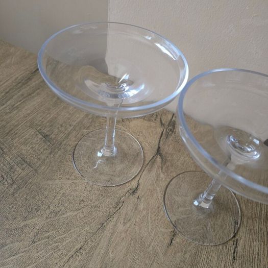 2 Candle holders