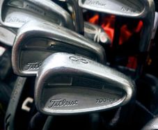 Titleist 704 CB Irons