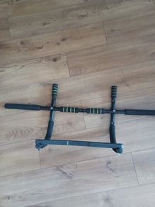 pull up bar