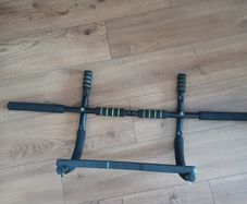 pull up bar