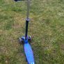 2 x Micro Maxi LED deluxe scooters Image 2