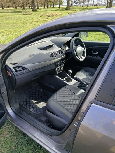 Renault fluence