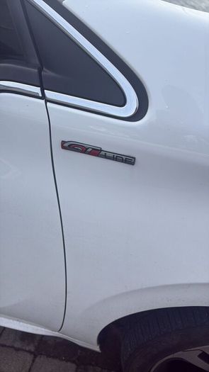 Peugeot 208 GT Line