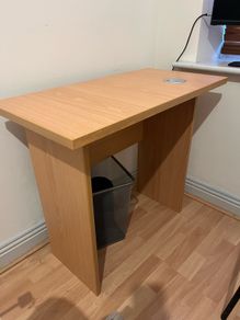 Small office desk