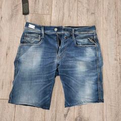 Replay short