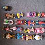 Mariokart hot wheels track and 17 cars Image 3