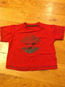 Lovely Red Robot Teeshirt Age 2-3