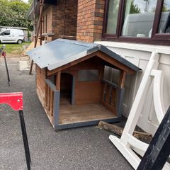 dog house