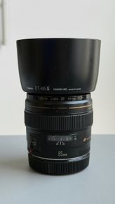 Canon EF 85mm f/1.8 USM