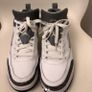 Jordans Sneakers Image 3