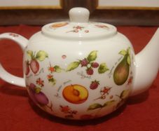 Leonardo Collection " Various Fruits " Colorful Pattern Fine China Tea Pot Designed In England