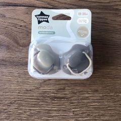 tommee tippee soothers
