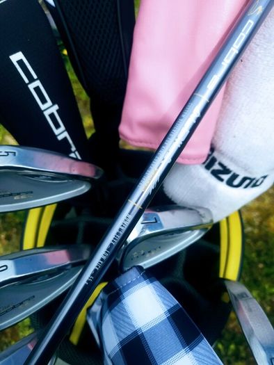 Set of Ladies Golf Clubs