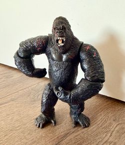 King kong figure