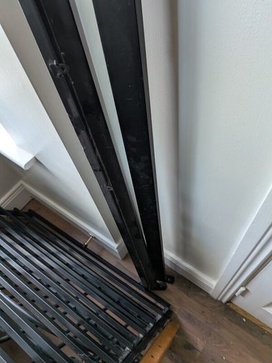 Single bed, metal frame