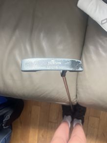 Howson / Rowson-style heel-shafted blade putter.