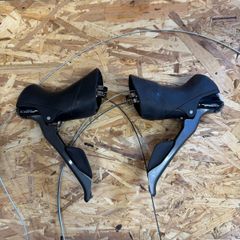 shimano claris r2000 levers and tapes