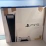 Ps5 Disc Edition +2 controllers and charging dock Image 5