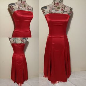 Stunning  Paradis Red Occasion Dress