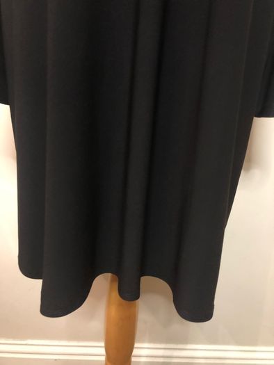 Attitudes long black blouse (XL)