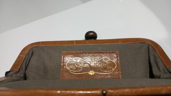 Beautiful Callard Manson Tan Leather Floral Embossed Purse