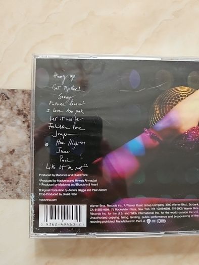 Madonna CD  - Confessions On A Dance Floor