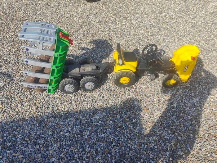 JCB Kids dumper (rolly toys)