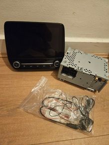 Ford Custom Radio