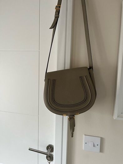 Ladies handbag