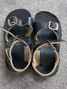 saltwater sandals