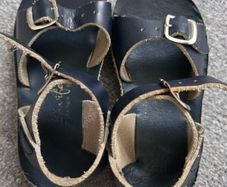 saltwater sandals