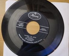 The Diamonds Words Of Love 7 inch Single Mercury Records 1957