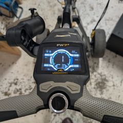 Powakaddy FX7 Electric Golf Trolley