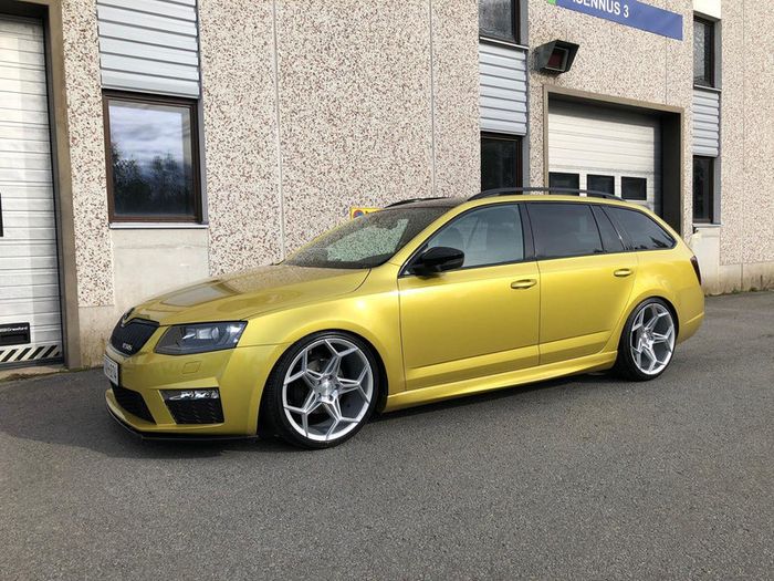 Veemann V-FS40 Alloys Wheels