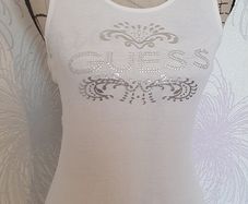 Guess ladies top/tshirt