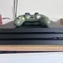 Playstation 4 pro Image 2