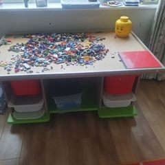 Lego table