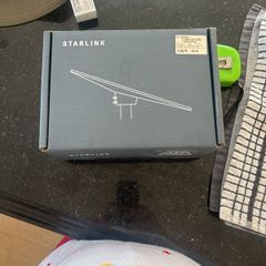 Starlink pole bracket