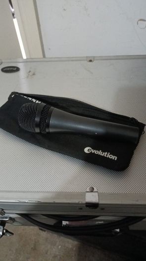 Clear out of Base Bins, Mics, stands and more